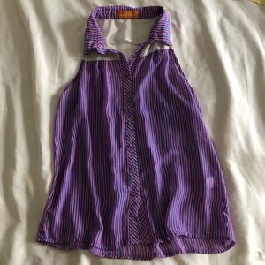 Ashley Hilton Sleeveless button down